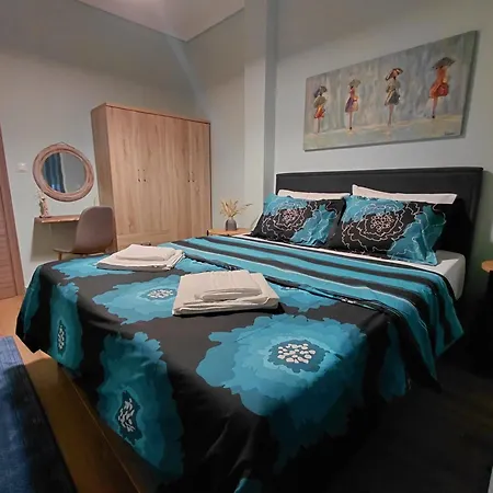 Simply Like * Kavala